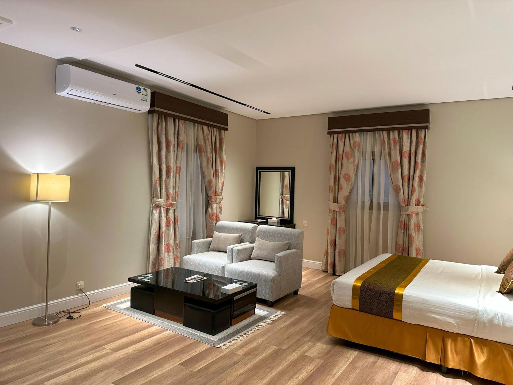 Nelover Hotel Hafar Hafar Al-Batin Екстер'єр фото